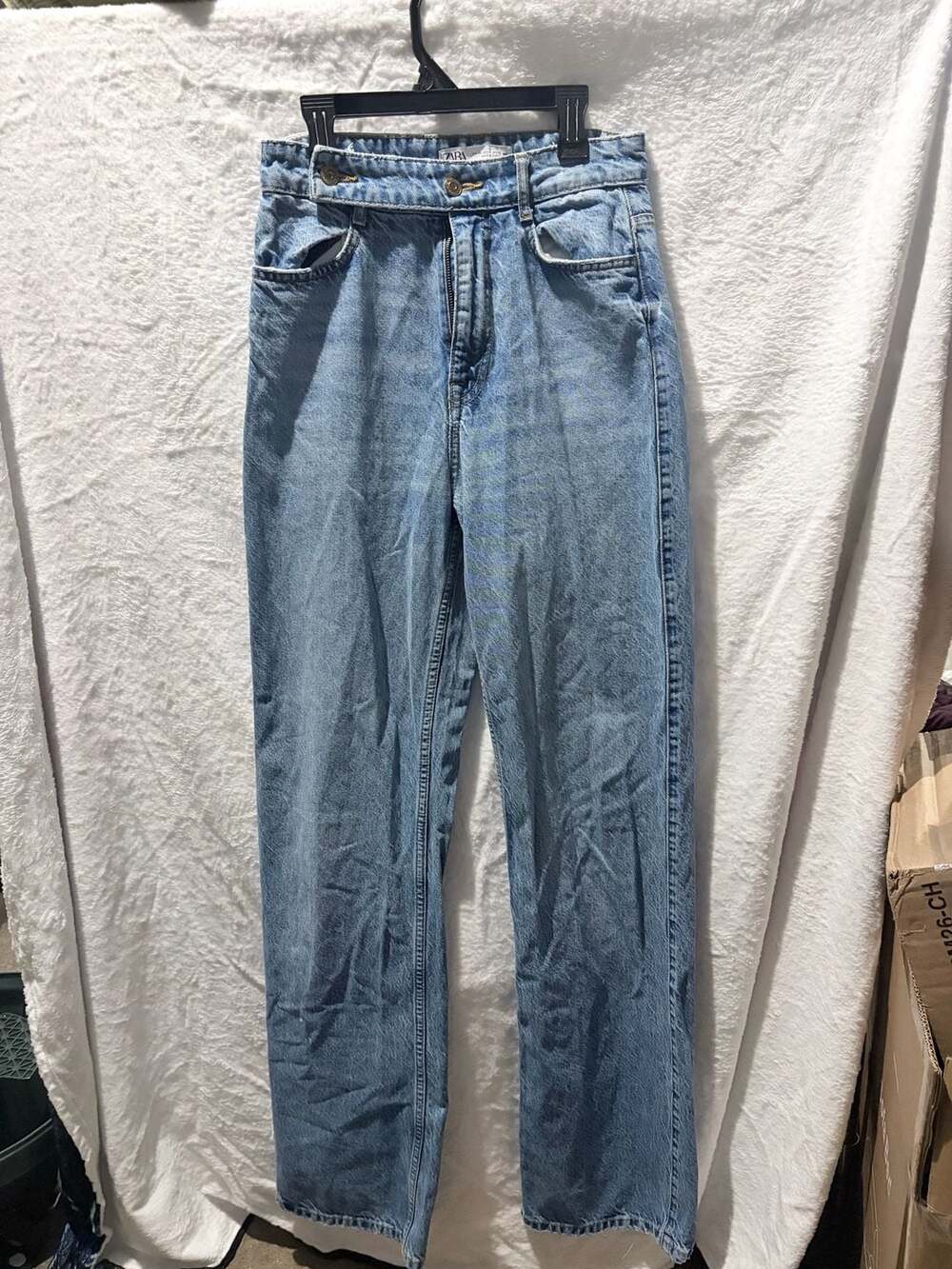 Zara High Rise Straight Leg Jeans Blue